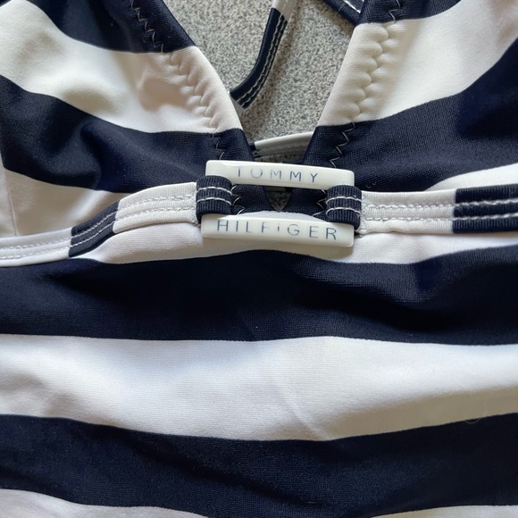 Vintage Tommy Hilfiger Swimsuit Top Size Medium - Picture 2 of 8